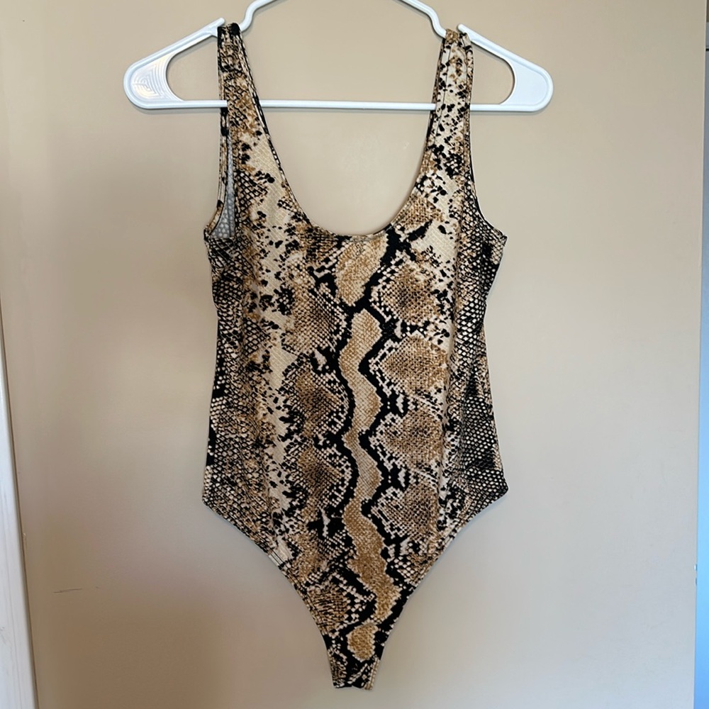 Scoop Neck Snake-print Bodysuit
